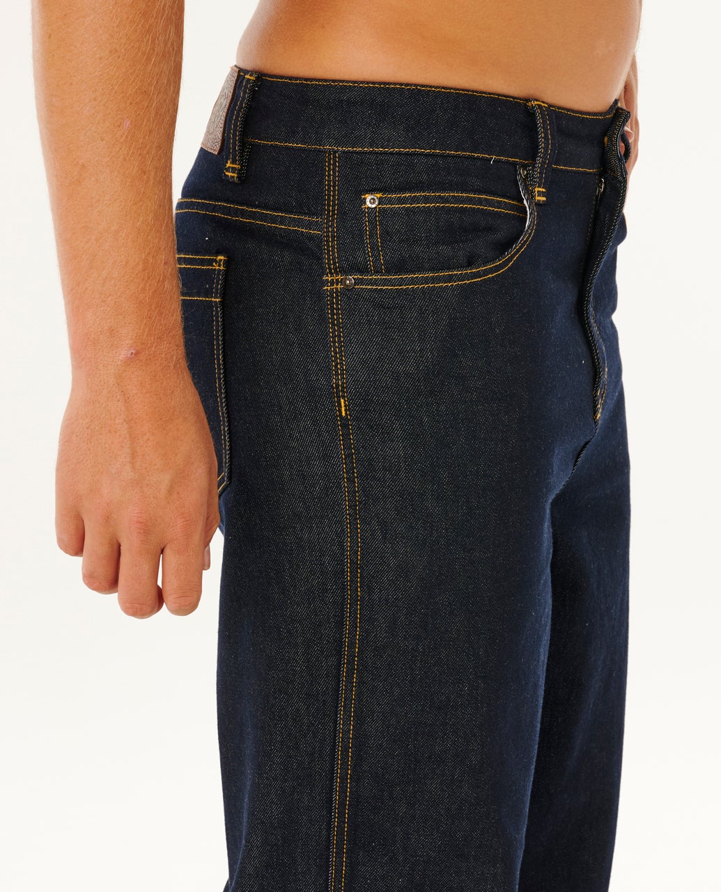 Ripcurl Premium Surf Raw Denim Pant Dark Navy - Trageansicht