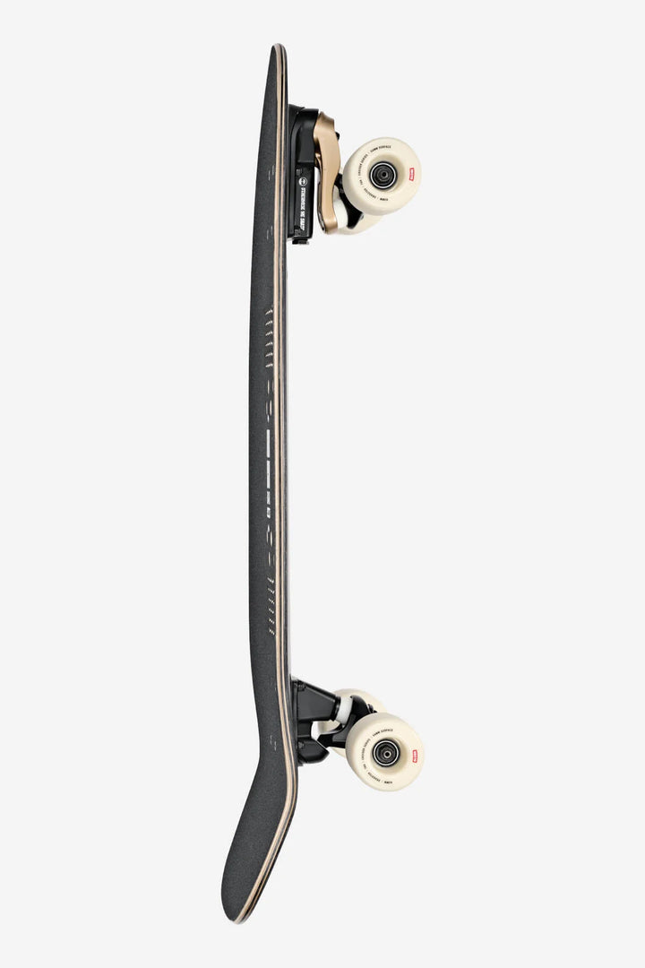 Globe Walrus Surf Skate - Schwarz/Peaking