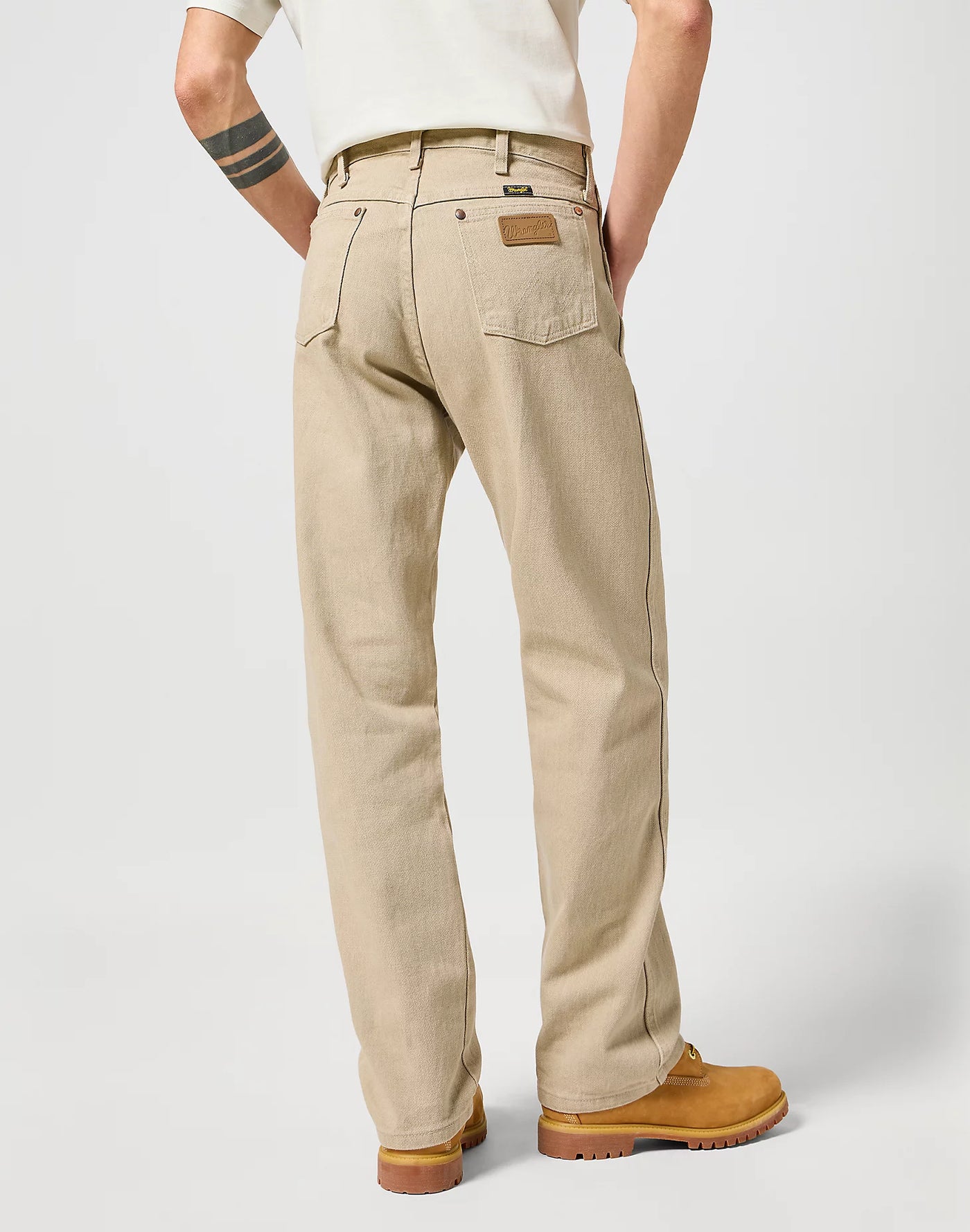 Wrangler 13MWZ Jeans - Prewashed Tan