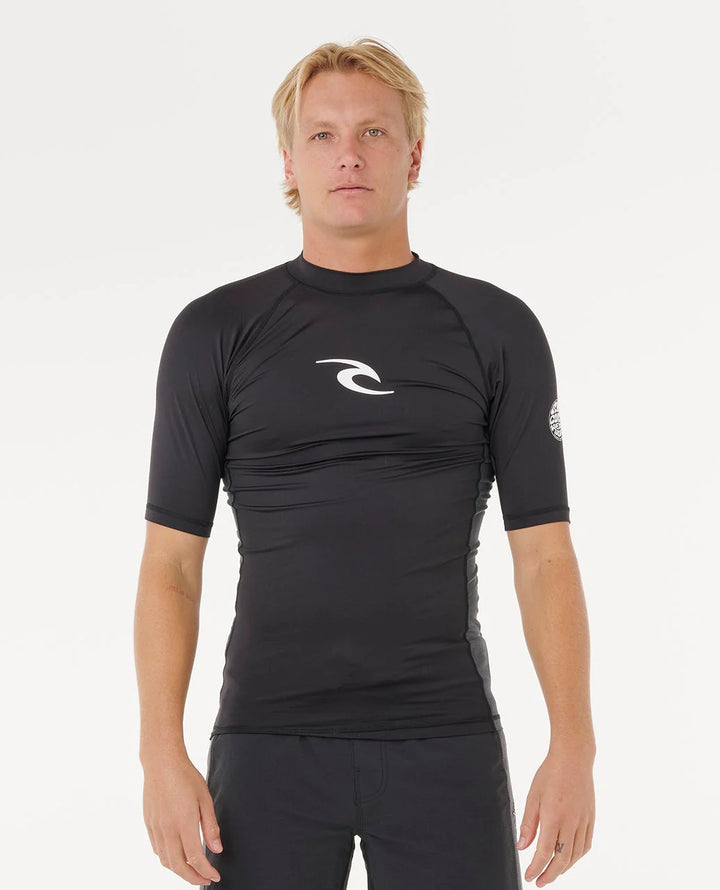 Ripcurl Kurzarm T-Shirt mit 50 UV-Schutz Waves - Black