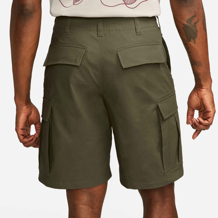 Nike SB 0424 Cargo Short - Medium Olive