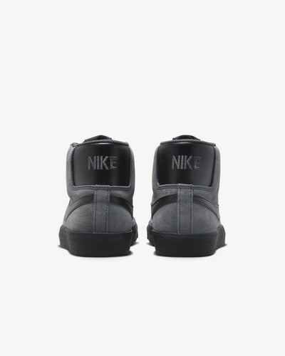 Nike SB FD 0731 - 001 Blazer Mid Shoe - Anthracite / Anthracite / Schwarz / Schwarz