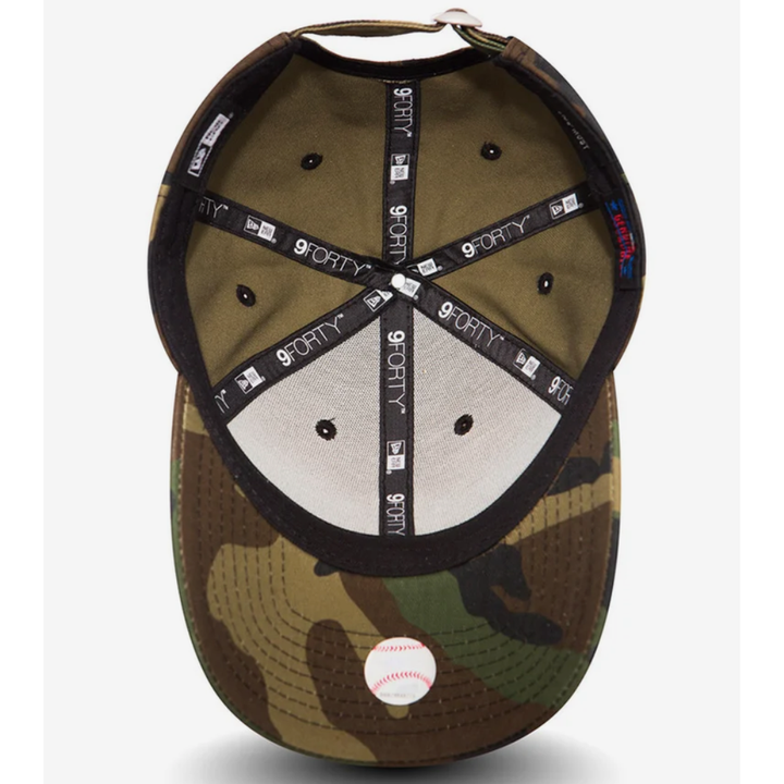 NewEra 37008 New York Yankees League Essential 940 Cap - Camo Green
