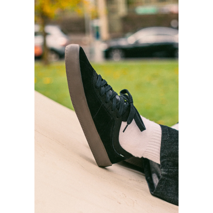 Globe Melbek - Black/Gum - Shoes