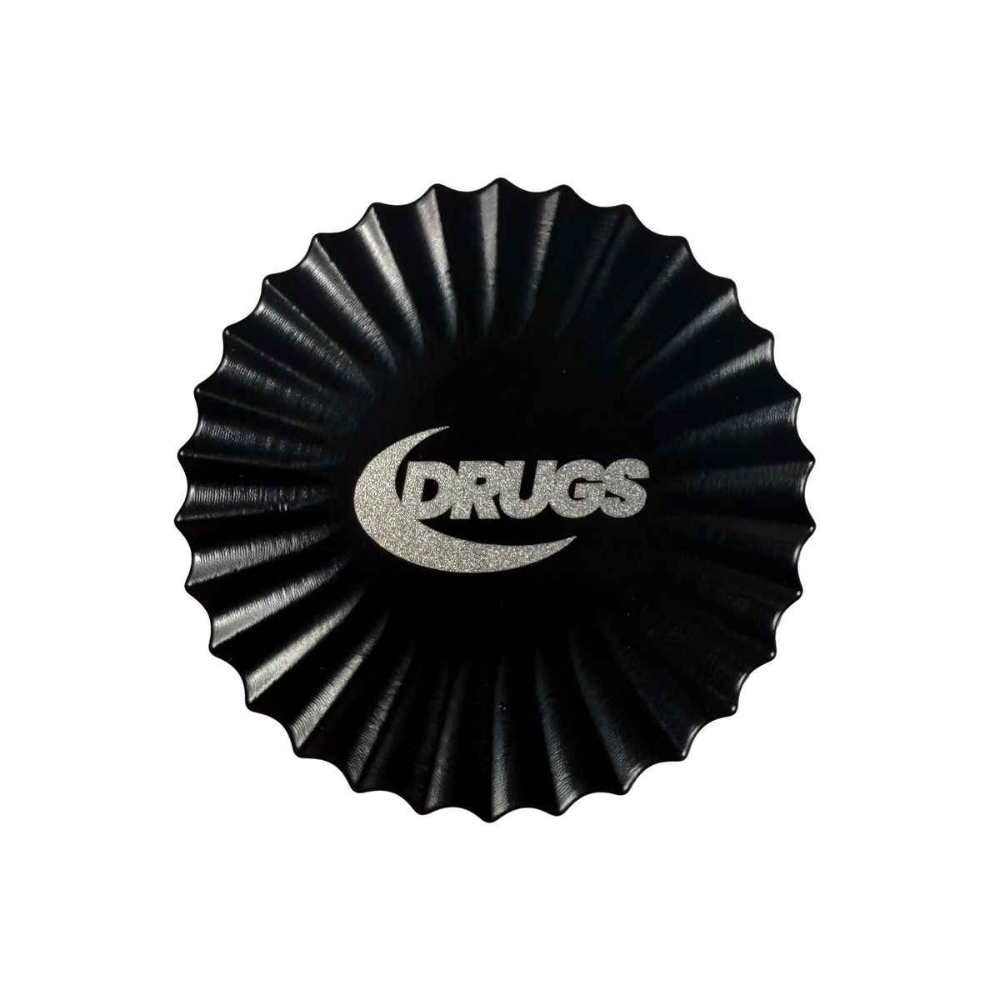 The Dudes Drugs Premium Grinder – black