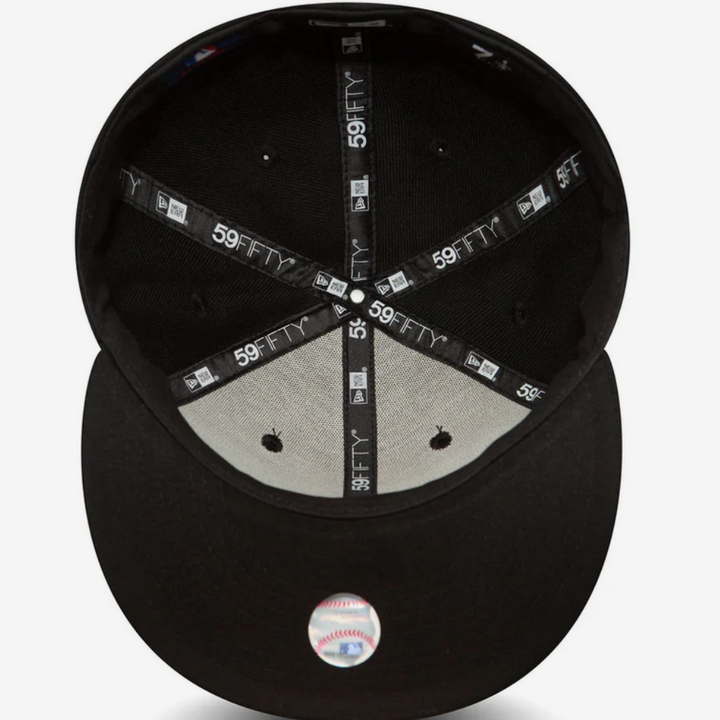 New Era 47487 Atlanta Braves Essential 59FIFTY Cap - Black/White