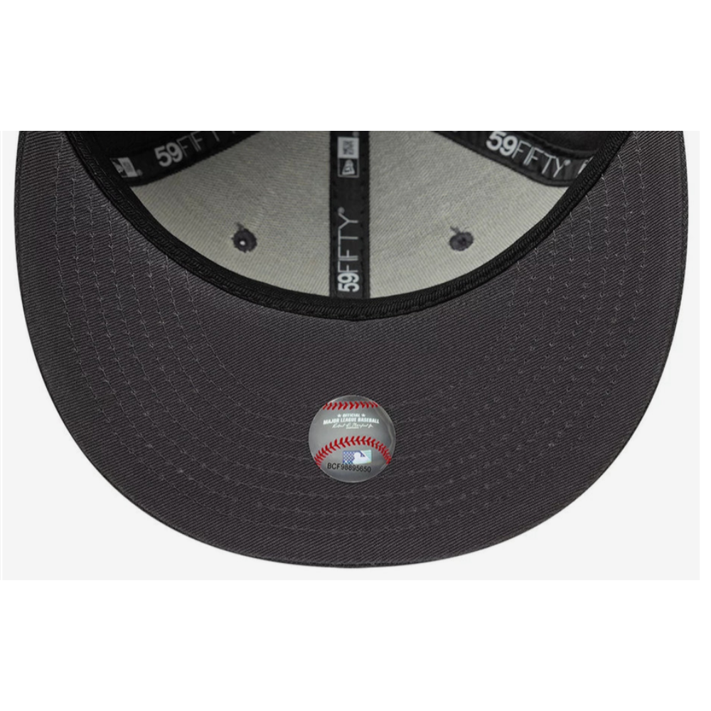 New Era 10761 New York Yankees 59FIFTY Fitted Cap - Grey White