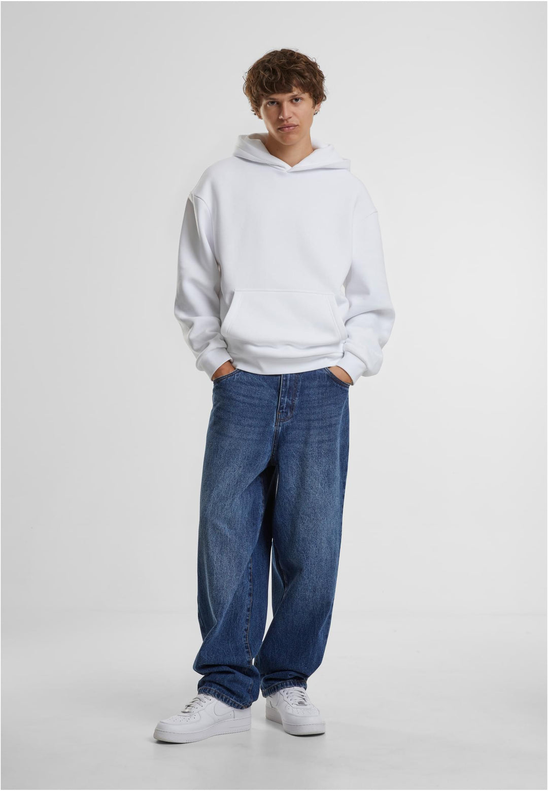 TB Fluffy Hood BY 284 - Weiß