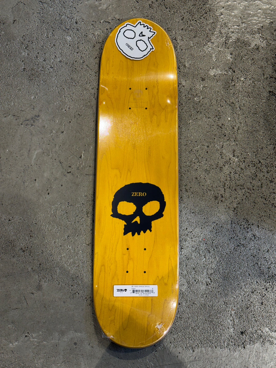 ZERO Team Single Skull Deck Black 8,0