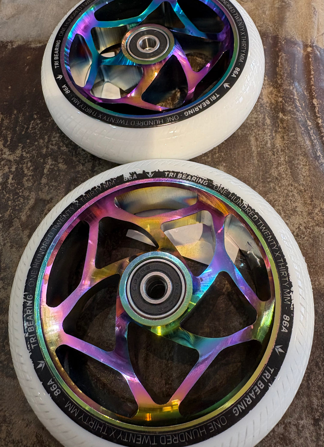 Rouleau à roue émoussé 120 x 30 mm extra large, tri-battage à l'huile blanche