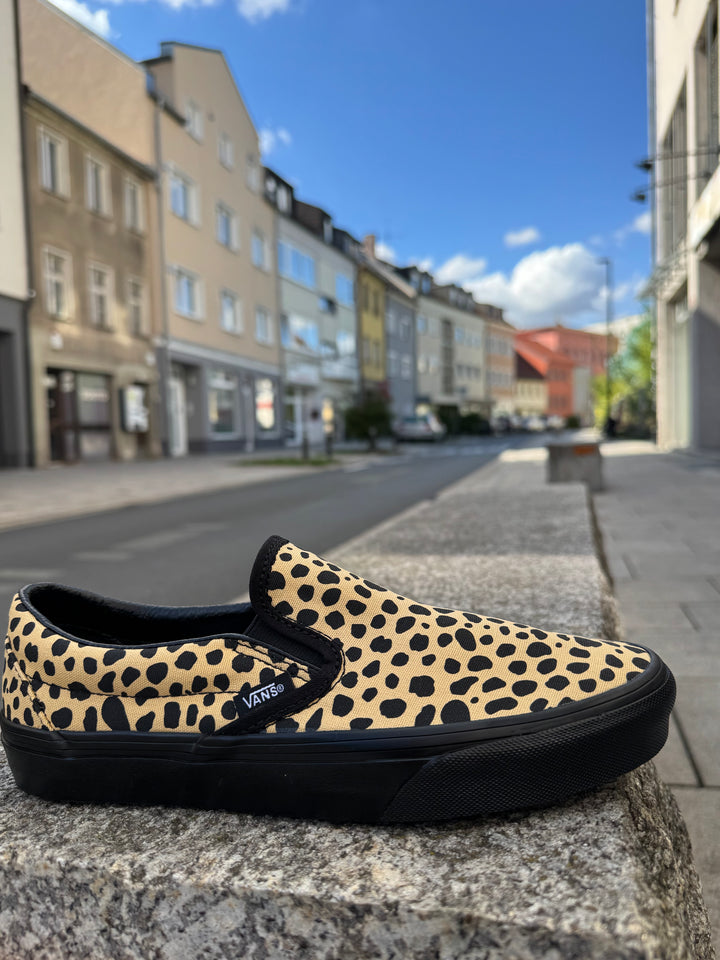 Vans Classic Slip On - Y2k Dalmatian / Black