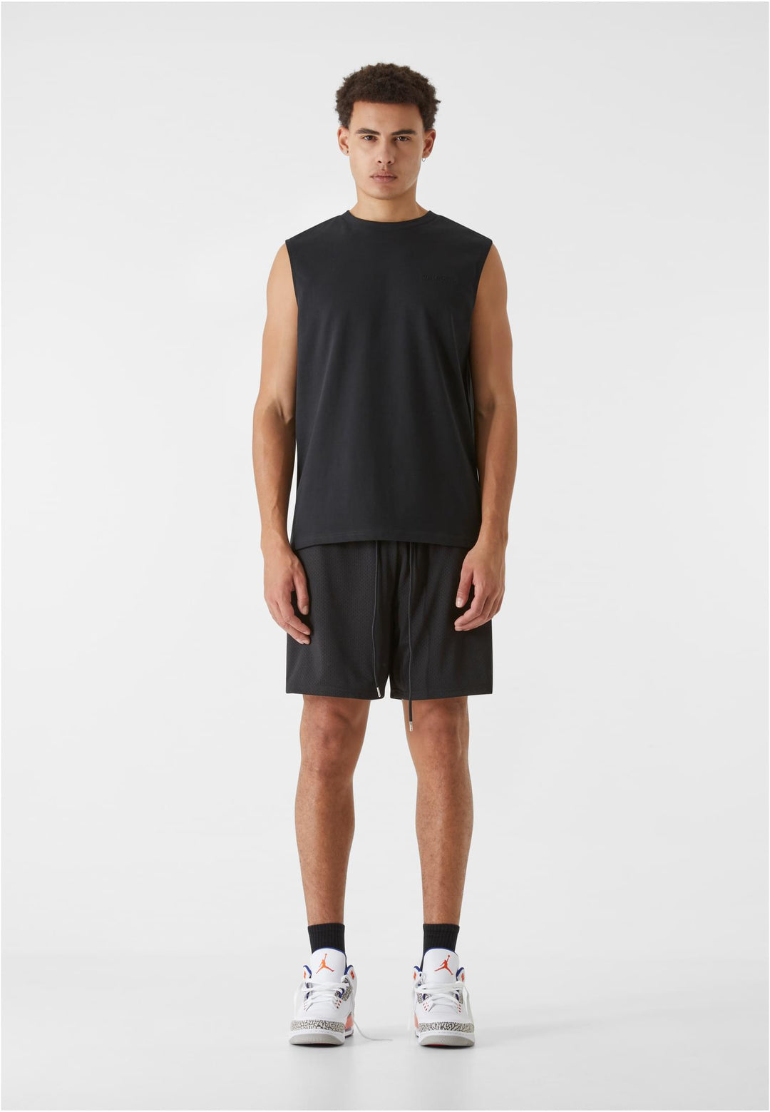 TB 501  Sense Essential Mesh Shorts Black