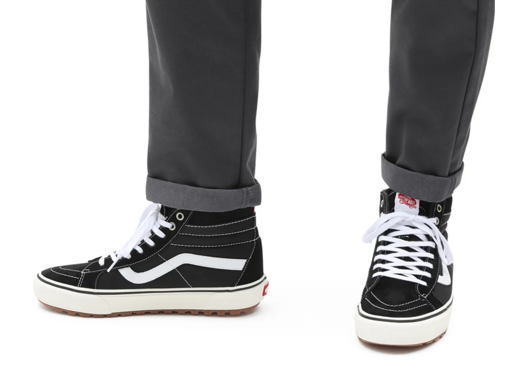 Vans SK8-Hi MTE 1 Shoe - Black / True White
