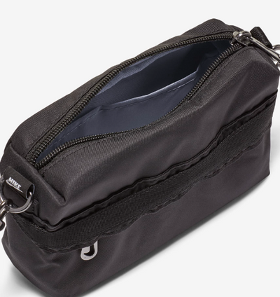 NIKE 9304 - 010 Sportswear Futura Luxe Crossbody Tasche Bag - Black