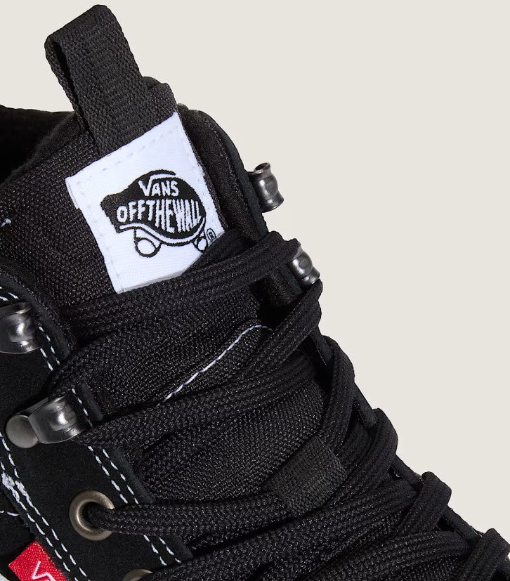 Vans Sk8-Hi Waterproof Winter Insulated Schuhe - Black / White