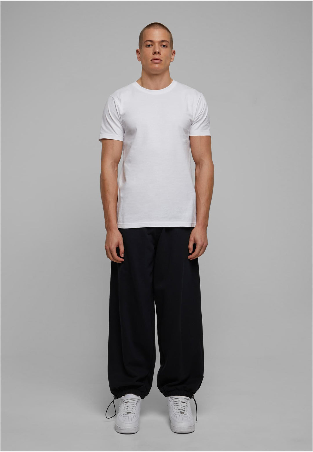 TB 6390 Parachute heavy Sweatpants Black