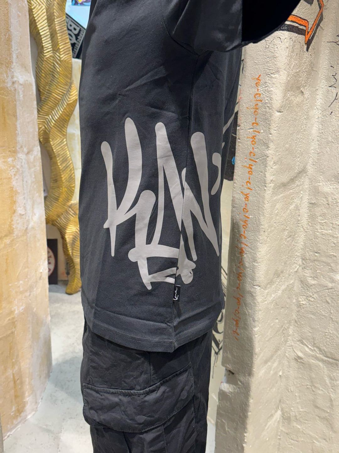 Karl Kani Woven Signature Tag Tee - Black / Dark Grey