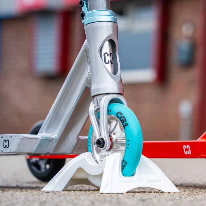 CORE Scooter Wall und Floor Stand - Clear