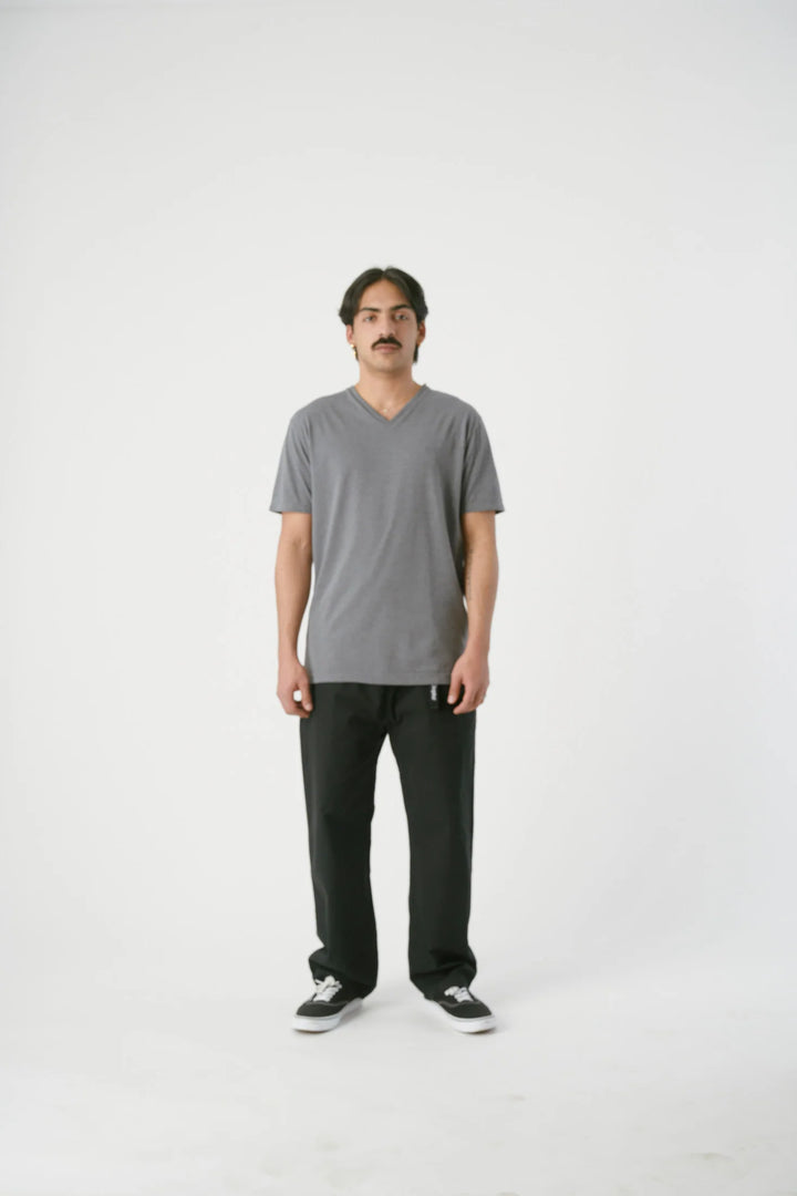 Cleptomanicx Ligull V-Neck Regular Tee - Heather Forged Iron