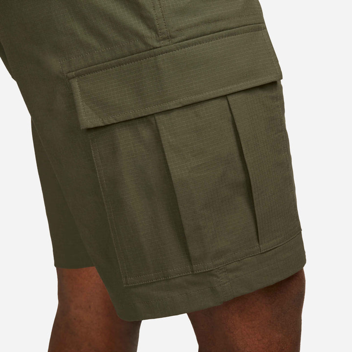 Nike SB 0424 Cargo Short - Medium Olive