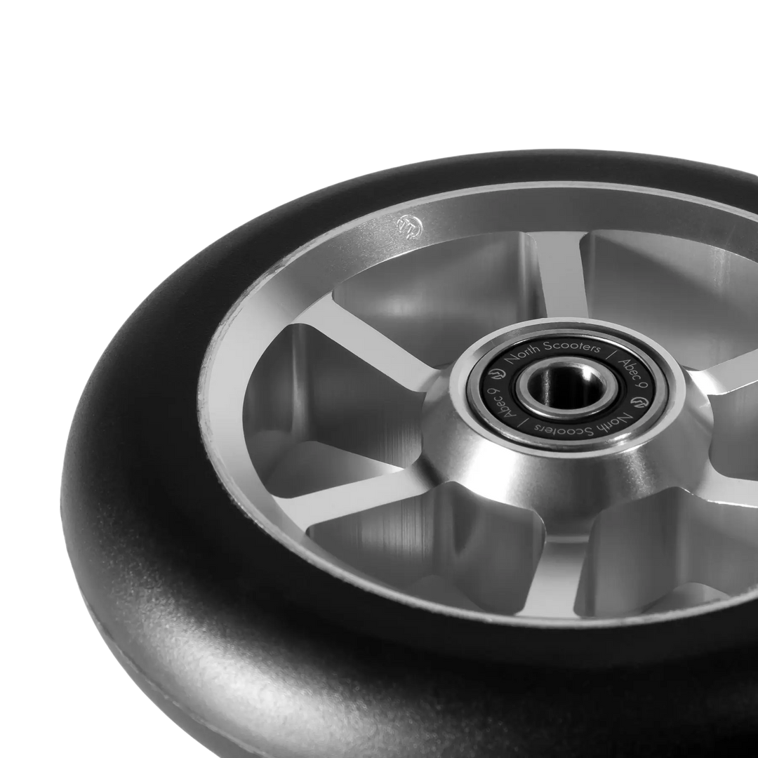 North Signal Stunt Scooter 115mm / 30mm Breite Rollen 2 Stück - Silber Schwarz