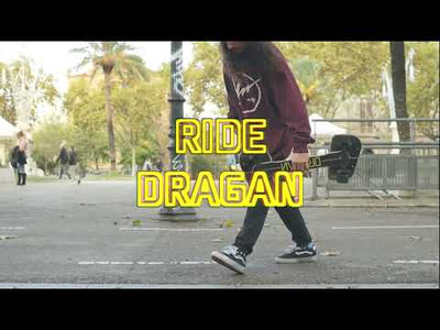 Dragan Board " The Dragan Cruiser " Streetboard: Black Edition Snakeboard