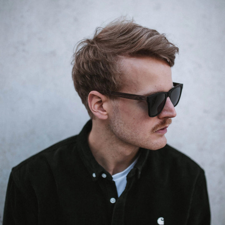 Take A Shot IRON HEINRICH WALNUSSHOLZ Sonnenbrille TSA