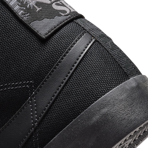Nike SB 8903 Zoom Blazer Mid Premium - BLACK/BLACK-ANTHRACITE-BLACK